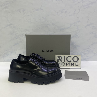 발렌시A가 카프스킨 트랙터 더비슈즈