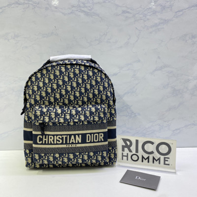 D올 오블리크 테크니컬 캔버스 트래블 백팩