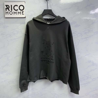 마르지L라 Numeric logo 후드티셔츠 (PREMIUM)