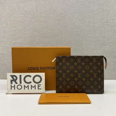 루이B통 토일레트리 파우치 (리얼공장)