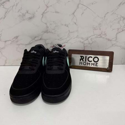 N*KE X 티*니 앤코 에어포스 1 로우