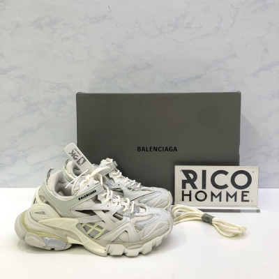 발렌시A가 트랙2 스니커즈 (화이트)