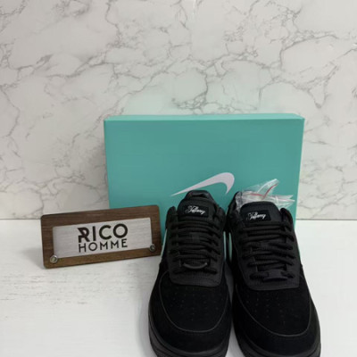 N*KE X 티*니 앤코 에어포스 1 로우