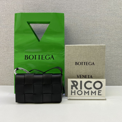 보*가 베*타 카프스킨 카세트백 (9color)