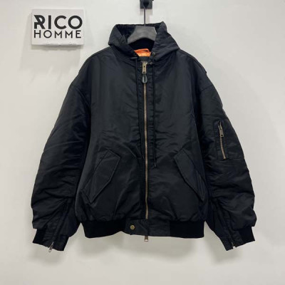 발렌시A가 테이프 타입 라이트 후디드 오버핏 보머 자켓 (1:1 HIGH PREMIUM)