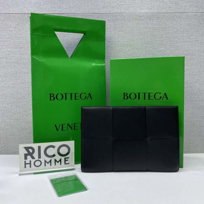 보*가 베*타 인트레치아토 아르코 파우치 카프스킨 (3color)