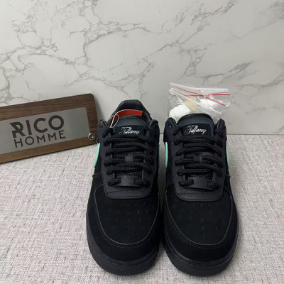 N*KE X 티*니 앤코 에어포스 1 로우