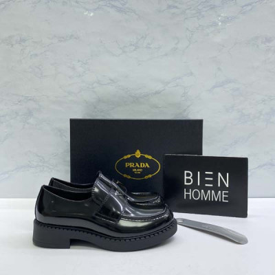 프RA다 브러시드 가죽 로퍼