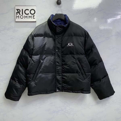 발렌시A가 루프 스포츠 브로치 리버시블 패딩 (1:1 HIGH PREMIUM)