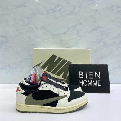 N*KE X 트래비스 스캇 조던1 레트로 로우 올리브