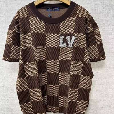 루이B통 LV패치 다미안 크루넥 반팔 티셔츠 (1:1 HIGH PREMIUM)