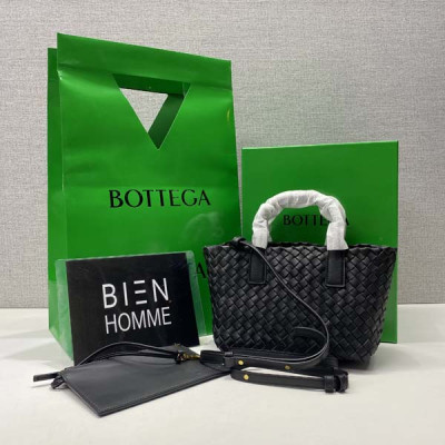 보*가 베*타 인트레치아토 까바 미니 백 (램스킨) (8color)