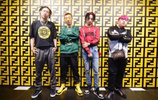 펜D 1925 네오 맨투맨 (PREMIUM)