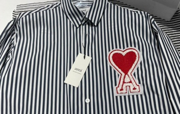 A미 스트라이프 빅스티치 하트로고 셔츠 (PREMIUM)