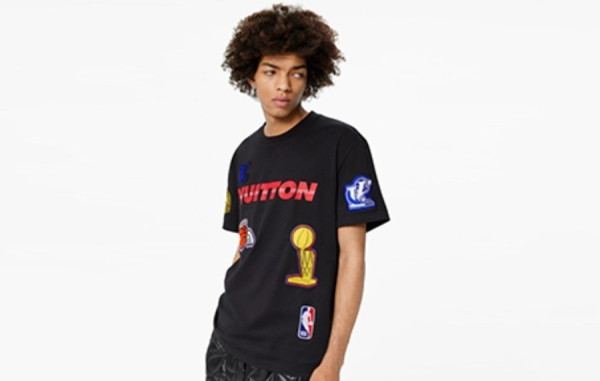 루이B통 X NBA 멀티로고 반팔티셔츠 (PREMIUM)
