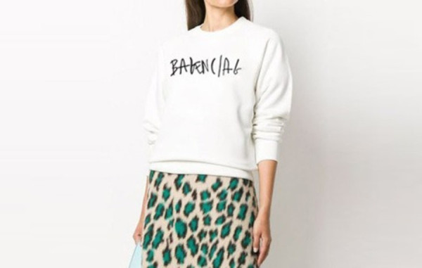 발렌시A가 커시브로고 맨투맨 (2color)