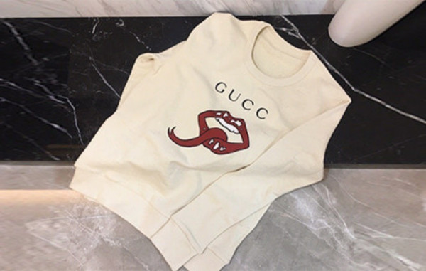 9찌 입술 맨투맨 (PREMIUM)