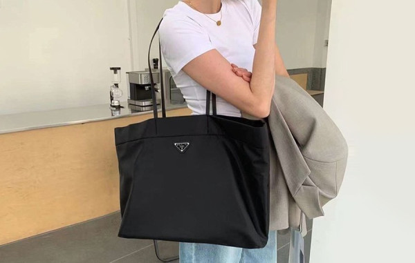 프RA다 플레이트 숄더백