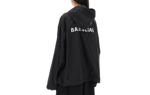 발렌시A가 백로고 베이직 후드 윈드 자켓 (HIGH QUALITY)