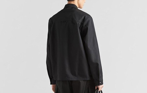 프RA다 삼각로고 포켓 리나일론 셔츠