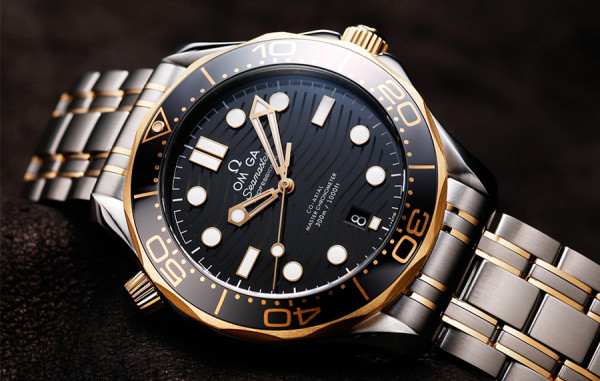 OM*GA 씨마스터 다이버 300M 검판 콤비 옐로우골드 42mm 코-엑시얼 1:1 최상급 (싱크 98.9%)