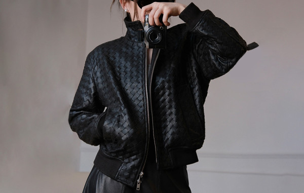 보*가 베*타 인트레치아토 봄버 램스킨 자켓 (PREMIUM)