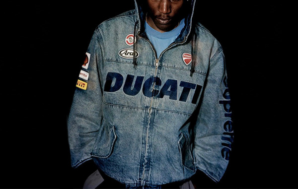 슈프림 X Ducati 레이싱 멀티로고 후드 자켓 (PREMIUM)